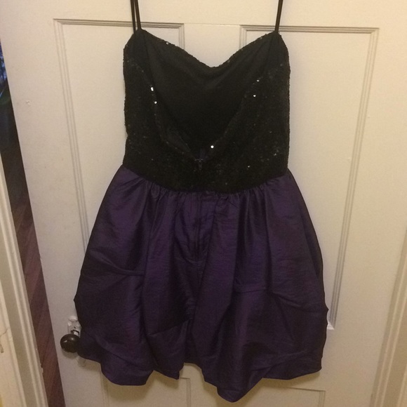 Sequins prom dress - Picture 5 of 5